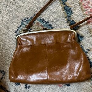 Hobo Lana Crossbody